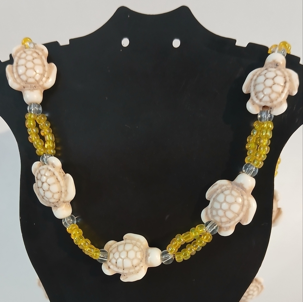 White Howlite Turquoise Turtle Necklace